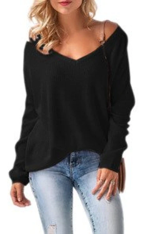 Mikos luźny sweter damski w serek z dużym dekoltem w kształcie litery v 694 - czarny