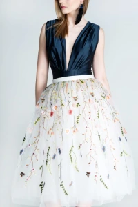 Suknie ślubne - Spódnica tiulowa z kwiatowym haftem