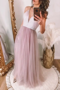 Lilith-sklep.pl - Różowa sukienka tiulowa z rozcięciem