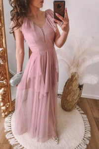 Lilith-sklep.pl - Różowa sukienka z falbankami i rozcięciami