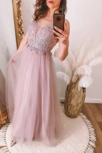 Lilith-sklep.pl - Różowa sukienka tiulowa z koronkową górą na cienkich ramiączkach