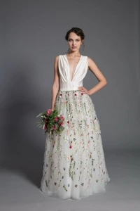 Suknie ślubne - Spódnica tiulowa z kwiatowym haftem