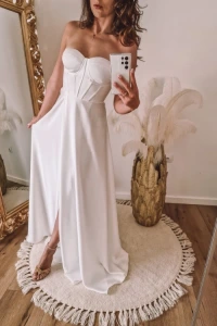 Suknie ślubne - Biała sukienka satynowa z gorsetową górą