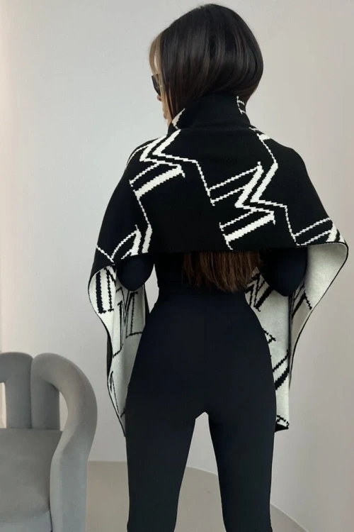 Szal czarny - ecru monogram sz006