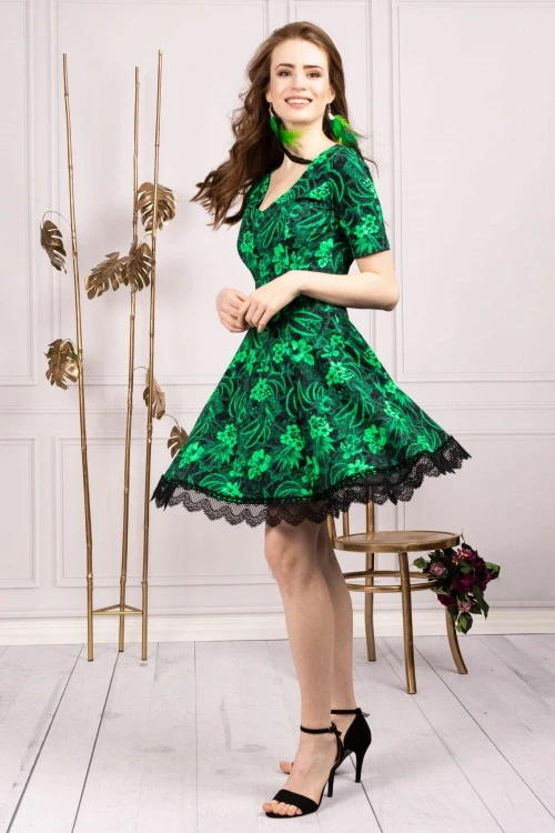 Sukienka mini z koronk gipiurow "sakura" green