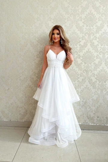 Biała sukienka maxi bueno