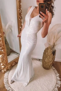 Suknie ślubne - Cekinowa sukienka maxi na szerokich ramiączkach biała