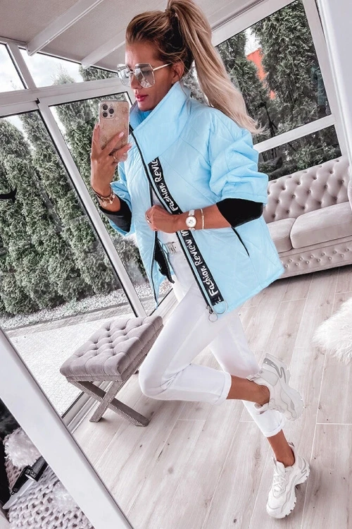 Kurtka wiosenna ze stójką baby blue