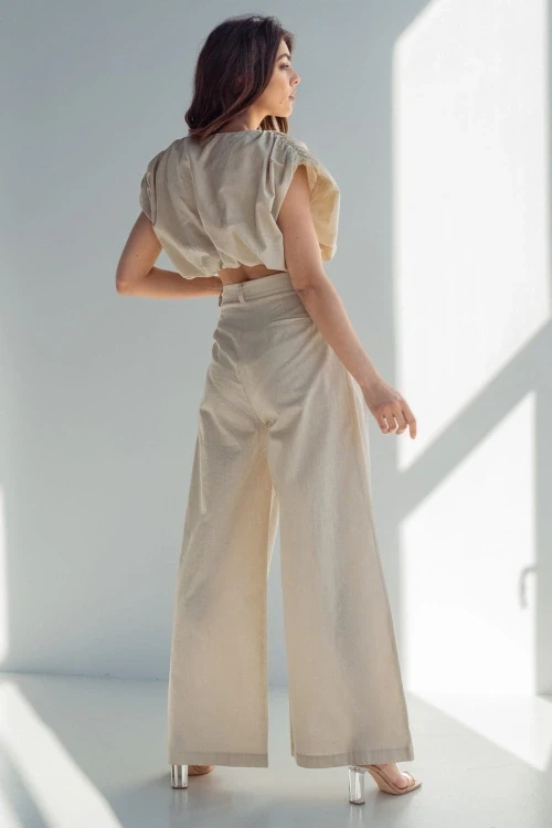Olivette - beżowy komplet spodnie + crop top