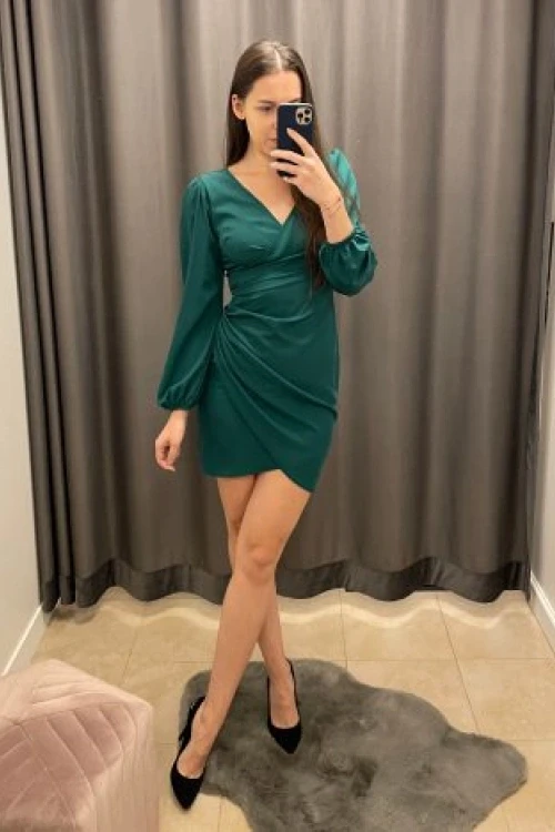 Dopasowana sukienka aga z rkawembutelkowa ziele