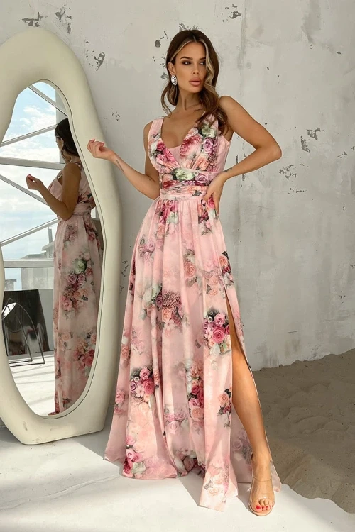 Sukienka maxi w kwiaty różowa 245-12
