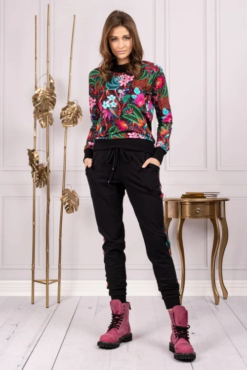 Spodnie czarne z lampasami "sakura" multi