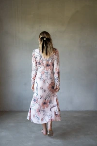 Ohbemore - Sukienka z wiskozy midi dress rose