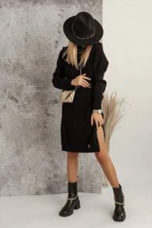 Sweterkowa sukienka cocomore z półgolfem czarna