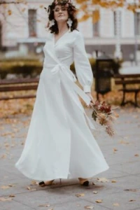 Suknie ślubne - Bohemian bride muślinowa suknia ślubna – śmietankowa biel