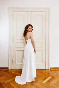 Suknie ślubne - Asymetryczna suknia ślubna