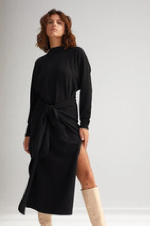 Sukienka leia black