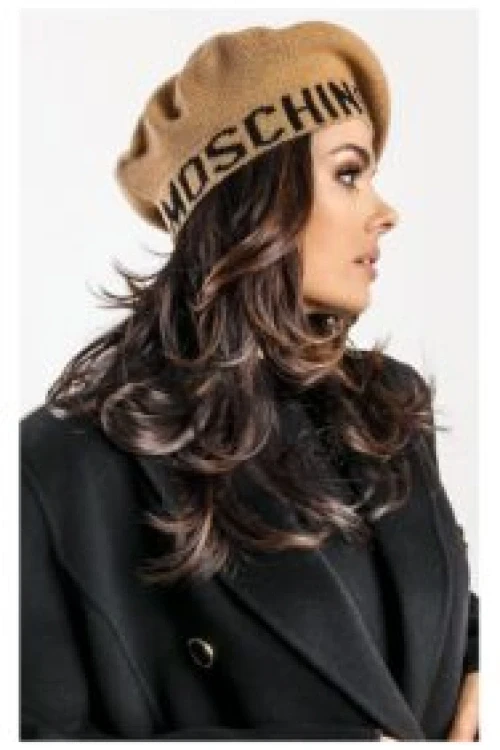 Beret moschino logowany beżowy